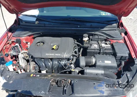 2017 Hyundai Elantra Se из США, поврежденный, VIN 5NPD84LF3HH001904